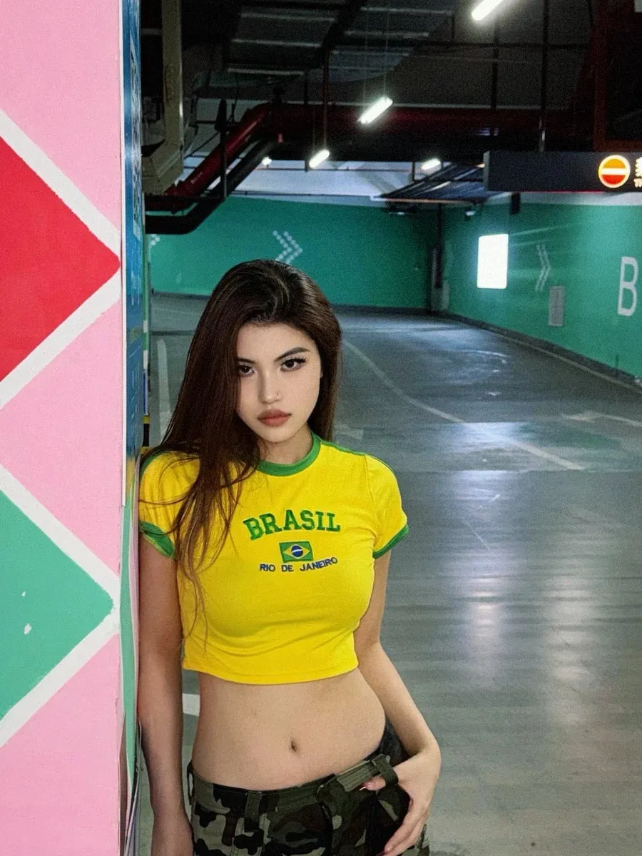 Brasil Vintage Crop Top