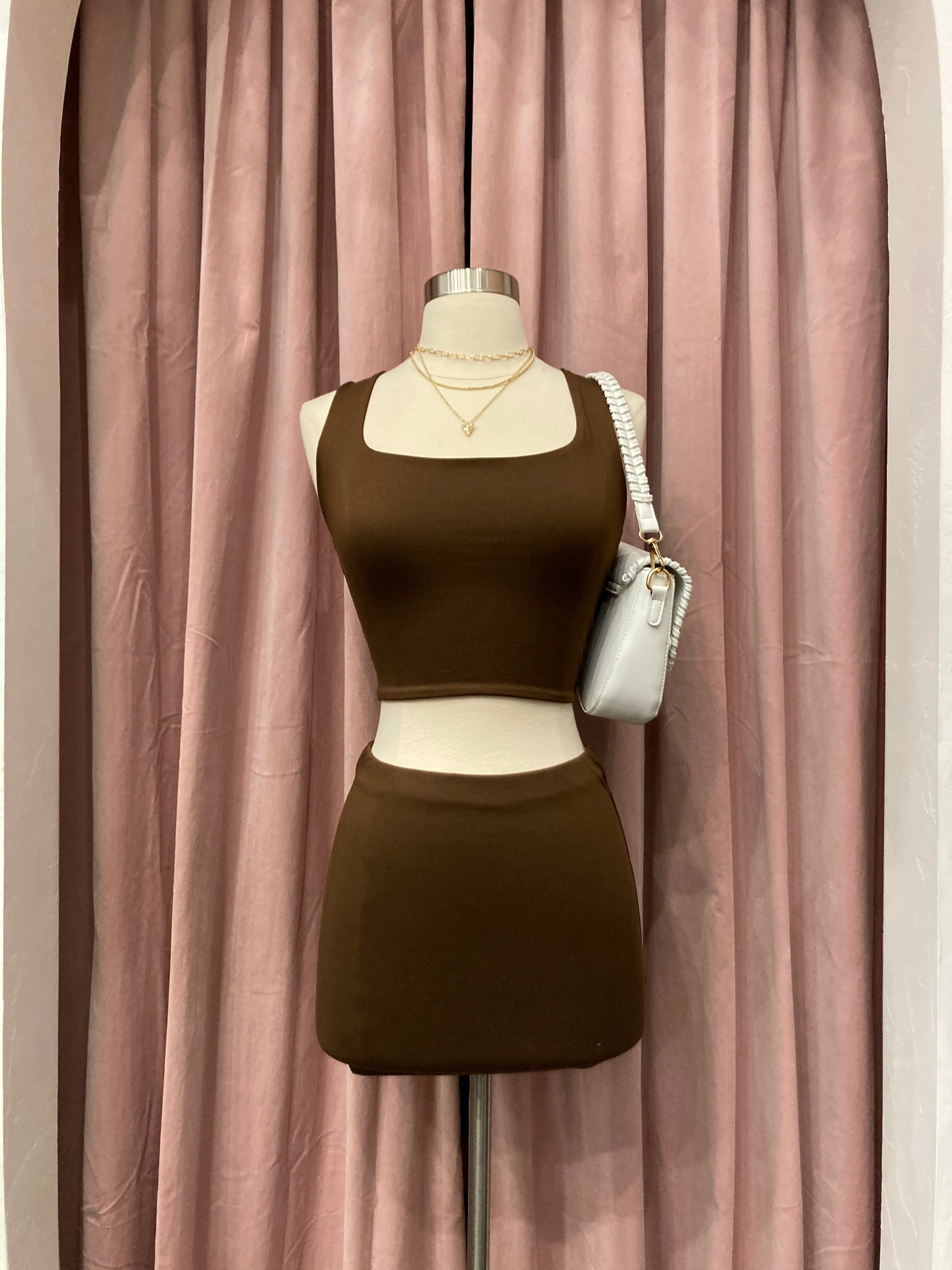 Hailey Tank Top (Chocolate Brown)